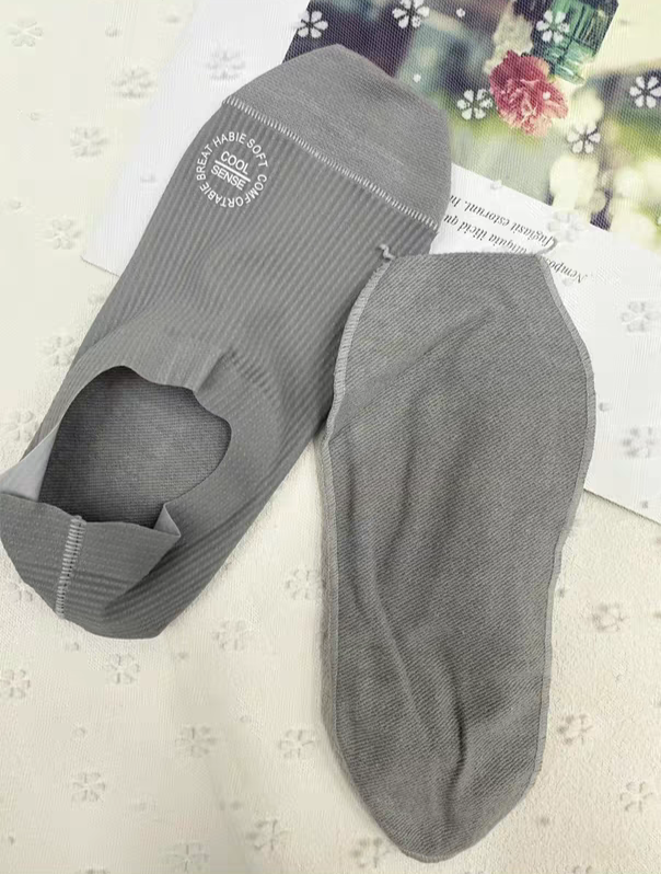 Breathable Grip Socks