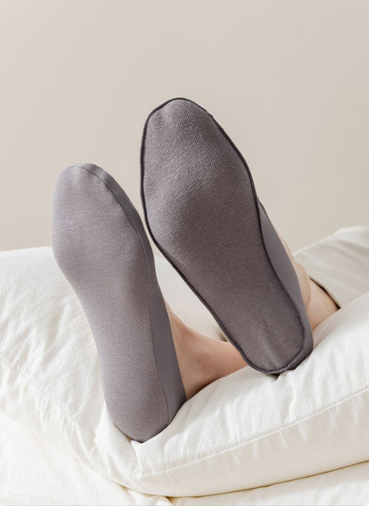 FlexiWeave Seamless Glide Socks